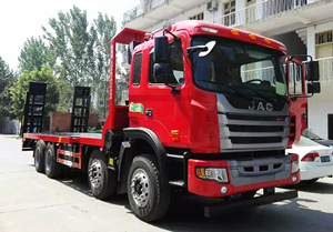 安徽客户来厂提江淮格尔发大型平板运输车