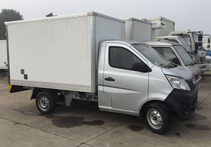 广州李总订购的长安国五小型冷藏车发车了