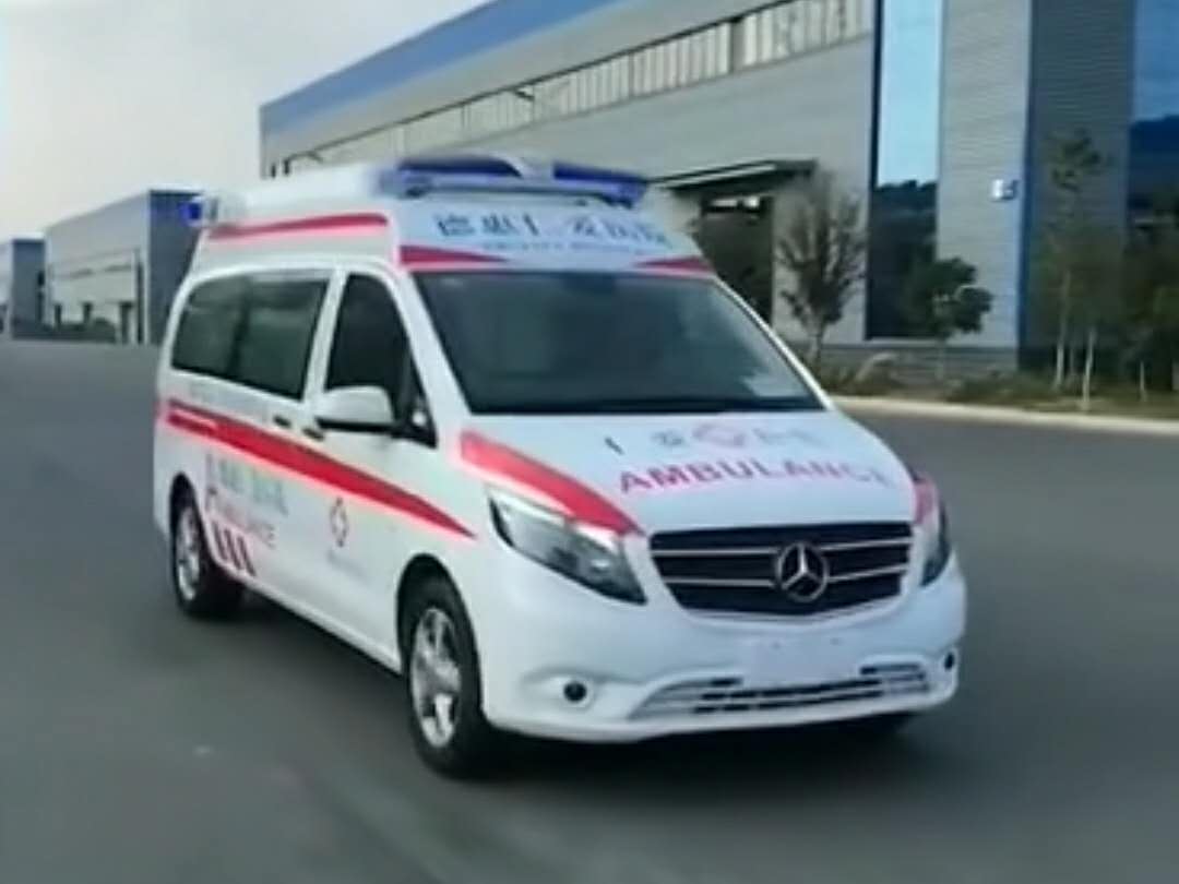 奔驰救护车视频视频