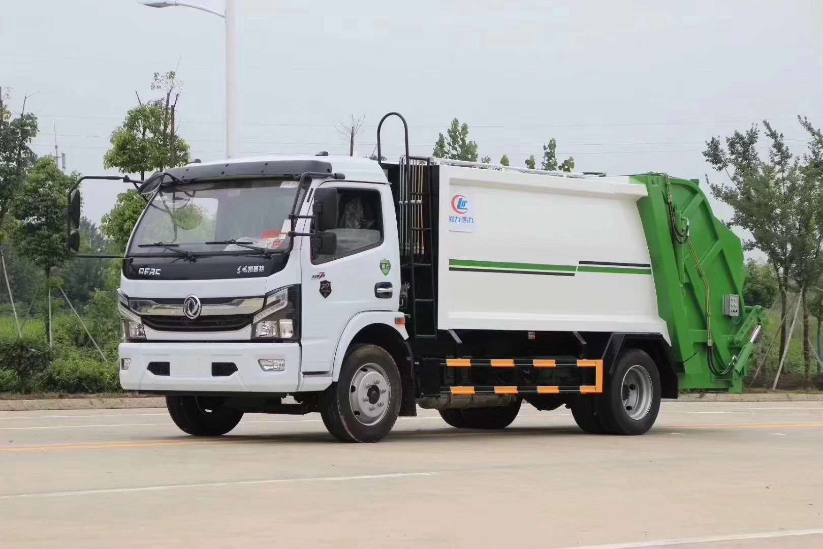 国六东风多利卡8方压缩垃圾车图片