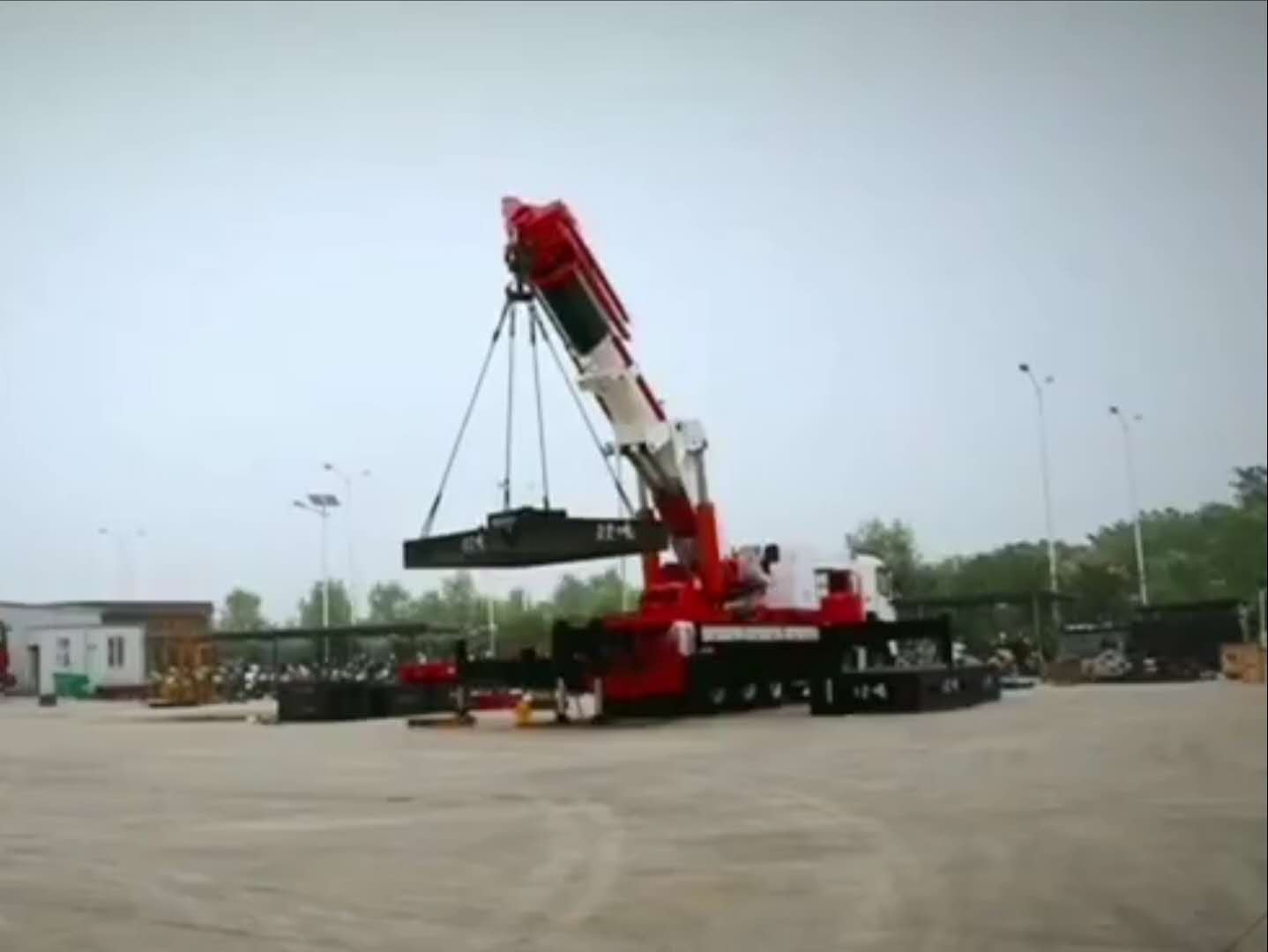 13.4米吊24吨智能折臂吊